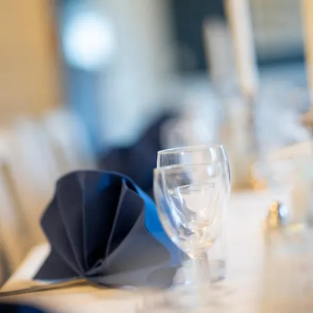 ホテル ホテル フレズレクスヴェアク 3*