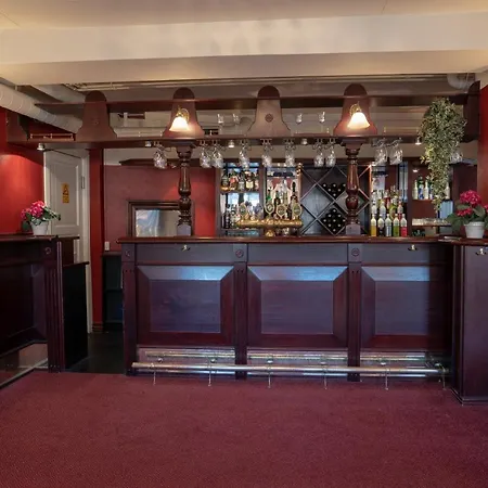 ホテル フレズレクスヴェアク 3*